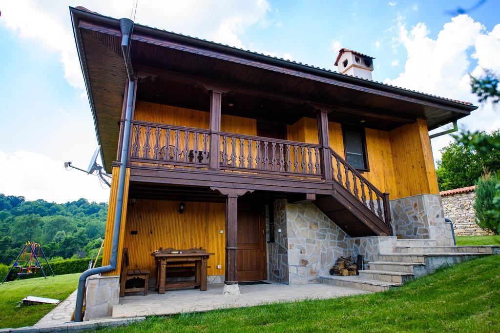Готель Sinabovite Houses Badevtsi Екстер'єр фото