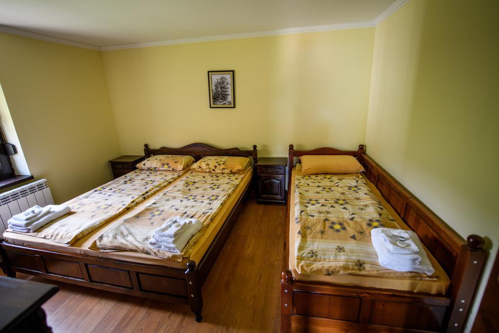 Готель Sinabovite Houses Badevtsi Екстер'єр фото