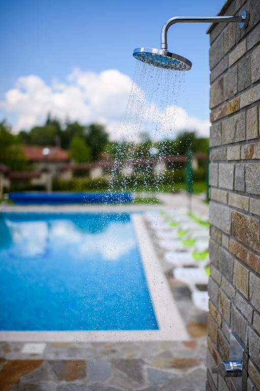 Готель Sinabovite Houses Badevtsi Екстер'єр фото